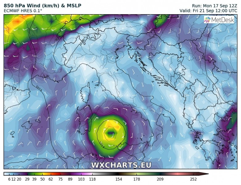 wind_850kph_096