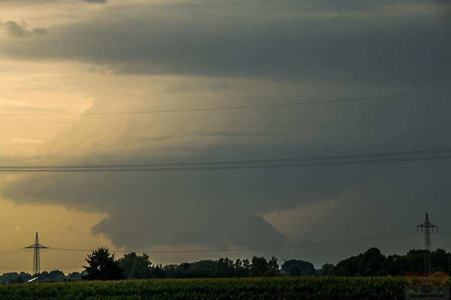 03082017_supercell_1