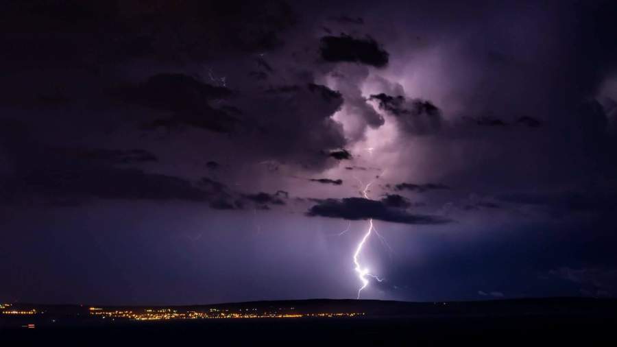 04072017_Adria_Lightning_7b