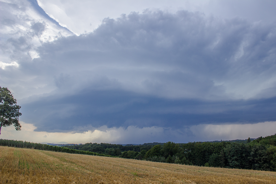 11072017_NE_SLO_supercell_Stuhec_1