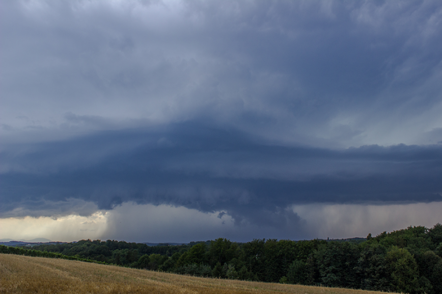 11072017_NE_SLO_supercell_Stuhec_2