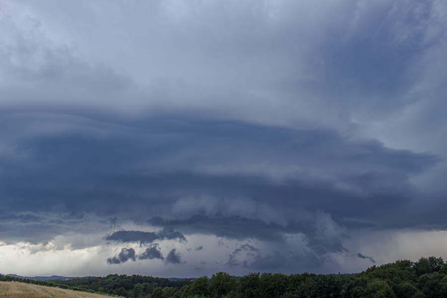 11072017_NE_SLO_supercell_Stuhec_3