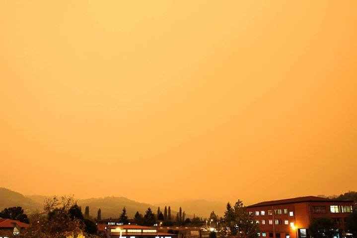 16102017_smoke_Iberia_Asturias_1