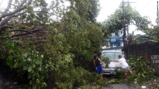 20131108_haiyan_damage