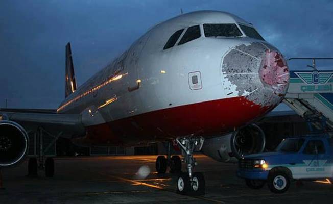 30072017_hailstorm_airplane_damage_4