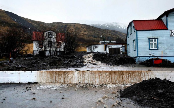 extreme-rain-iceland-landslide-flash-floods
