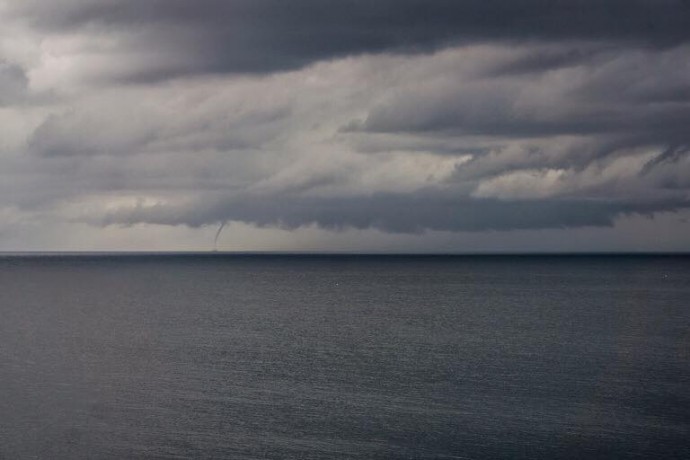 09112017_waterspout_Lipovec_Vis_Croatia_Adriatic_2