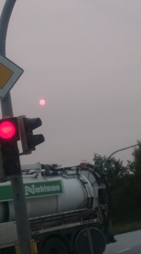 17102017_orange_red_sky_Bremen_Germany