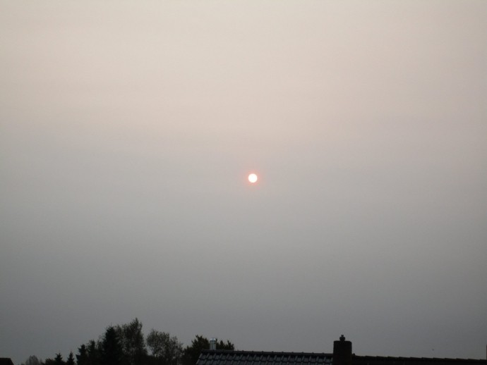 17102017_orange_red_sky_Elmshorn_Germany