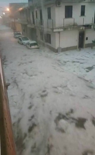 23472209_2113544945535262_2634807092545200903_n