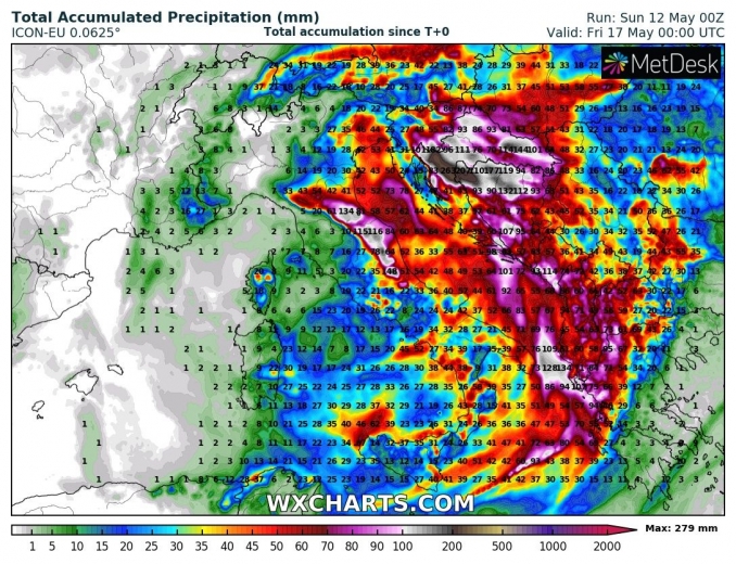 accprecip_20190512_00_120