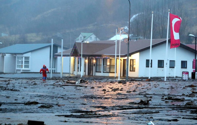extreme-rain-iceland-landslide-mudflow
