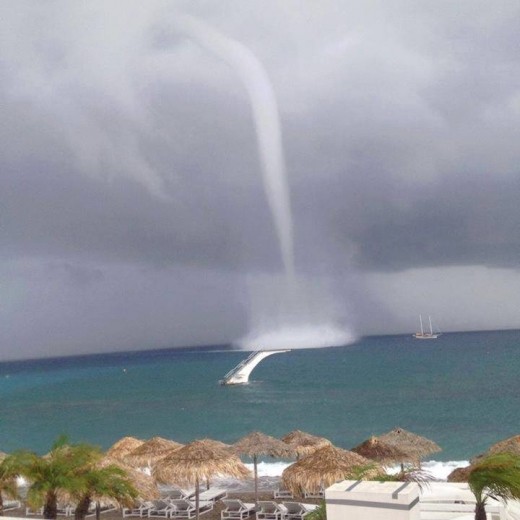 oct2_2013_rhodes_waterspout_fb