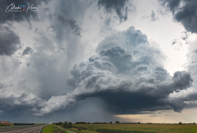 supercell-outbreak-explosive-convection