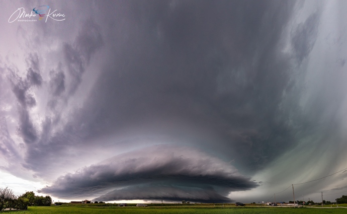 supercell-outbreak-mothership