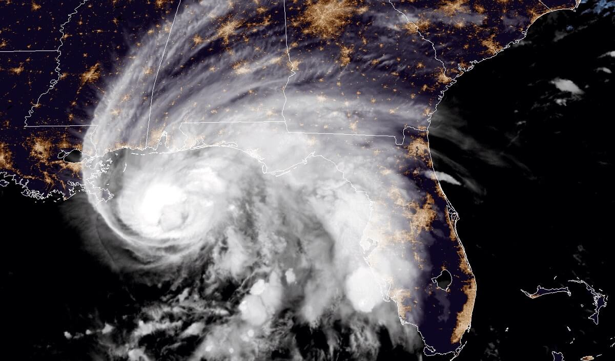 sally intensification geocolor satellite