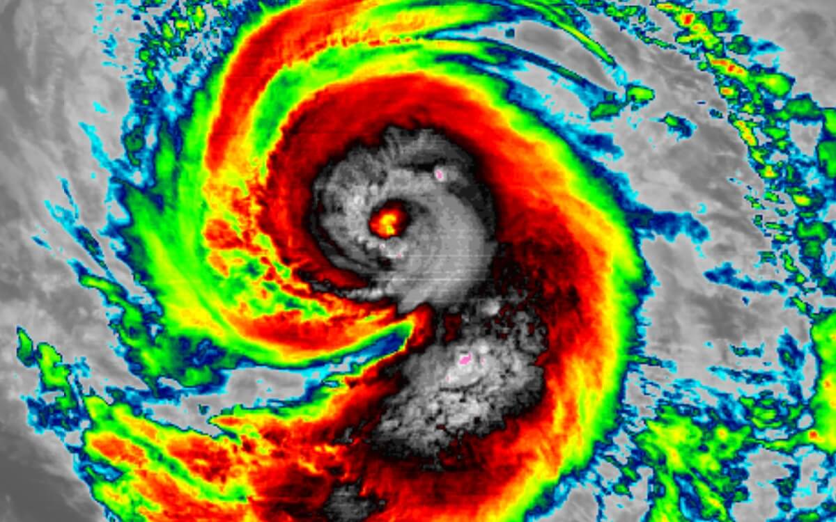 Hurricane Marie now a violent storm, Dvorak gives a high-end Category 4 Hurricane Marie now a violent storm, Dvorak gives a high-end Category 4
