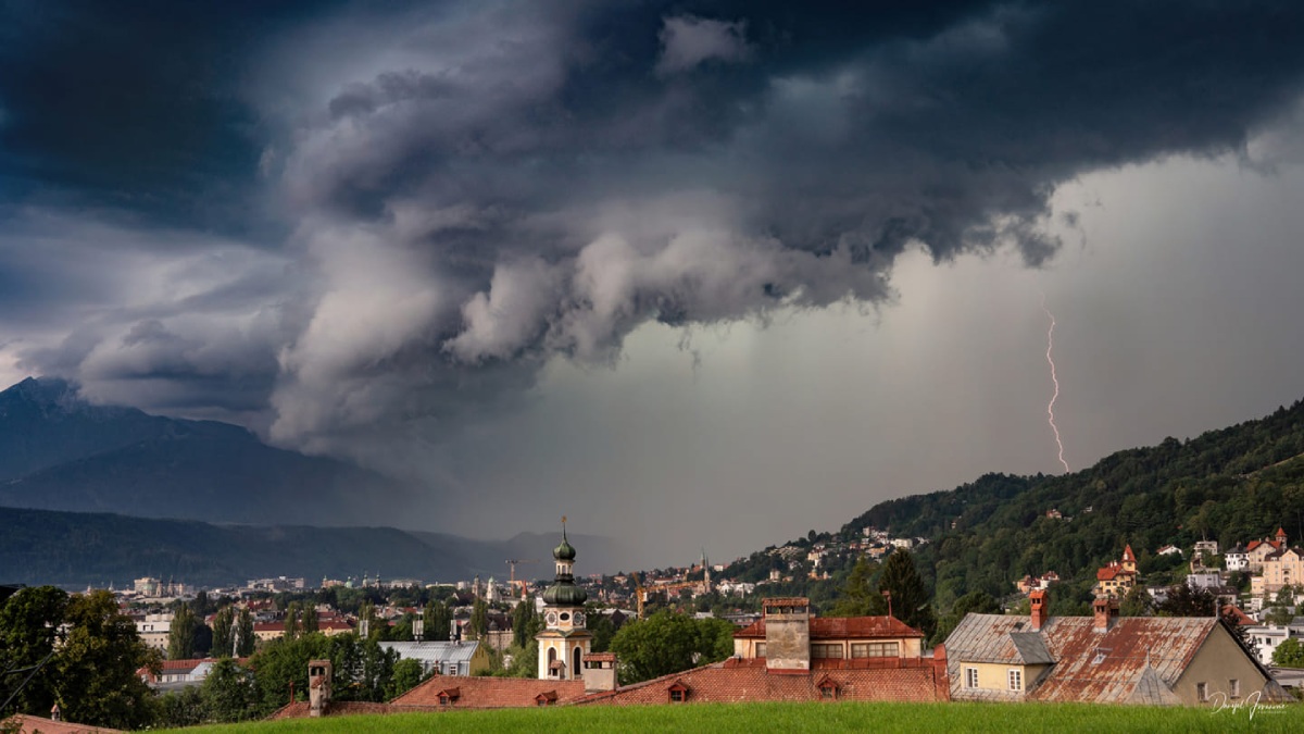 photo-contest-week-31-2021-Danijel Jovanovic-storm